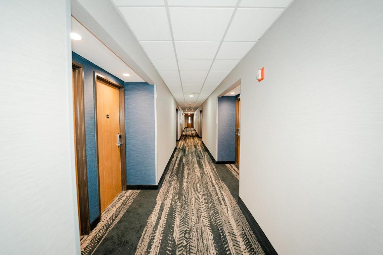 Americinn By Wyndham Tomahawk Bagian luar foto