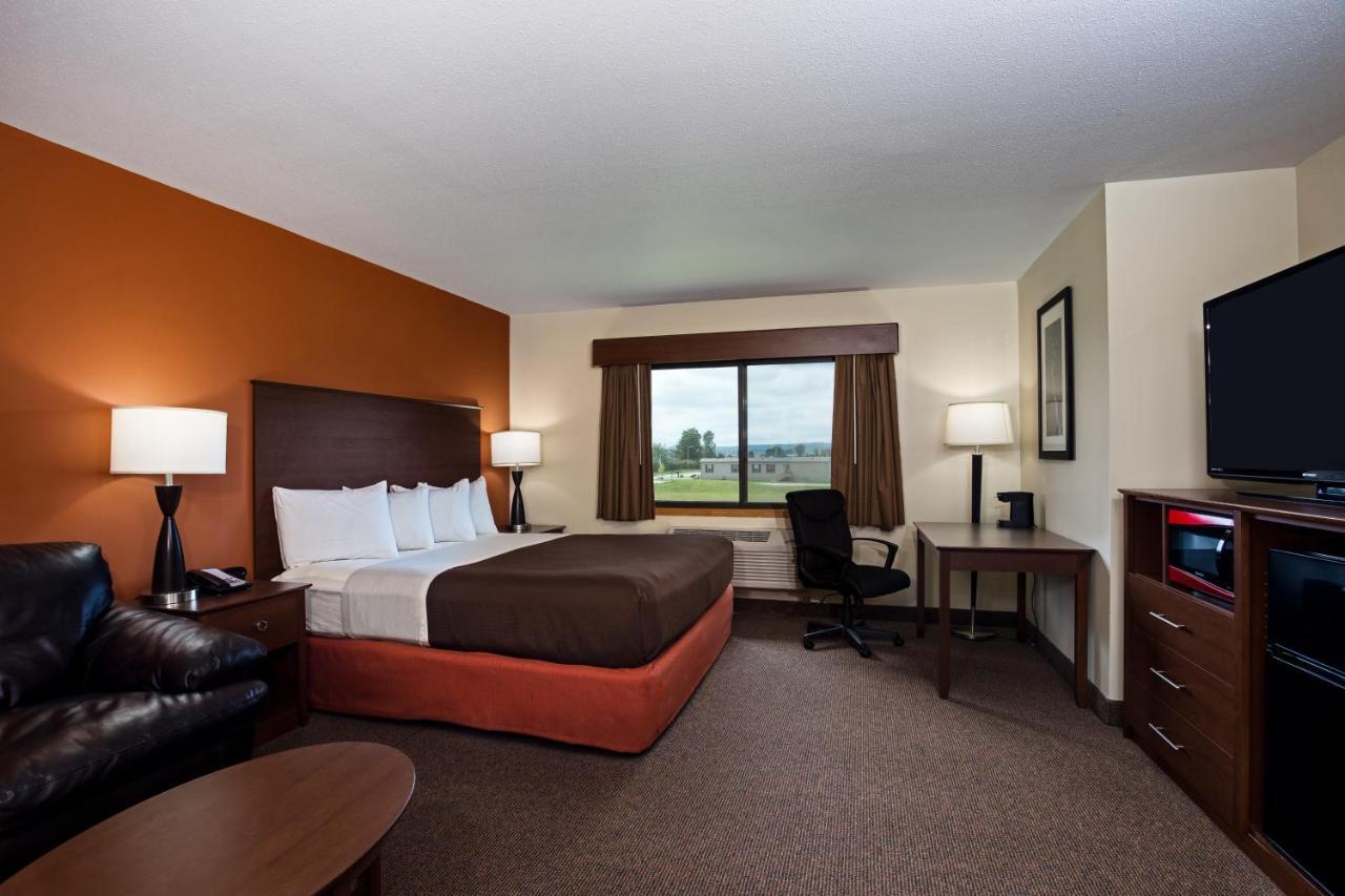 Americinn By Wyndham Tomahawk Bagian luar foto